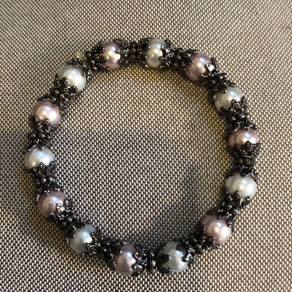 Lot of 4 Stretchy Bracelets - Picture 2 of 5